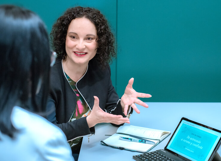 Dorit-Sauer-from-stressed-to-serene-and-confident-the-corner-of-excellence-client-session