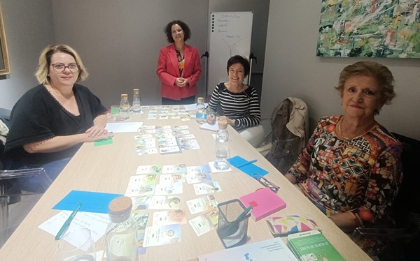 Gesunde und nachhaltige Produktivität im Unternehmen Beratung gesunde Produktivität Stressmanagement im Unternehmen mentale Gesundheit am Arbeitsplatz Burnout Prävention im Unternehmen nachhaltige Leistungsfähigkeit Coaching Training Weiterbildung interaktive Workshops Führungskräfte-Training Weiterbildungsprogramme